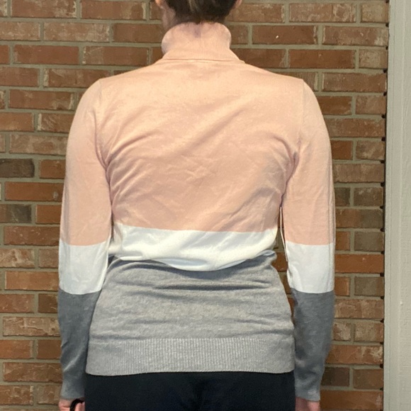 NWT Pink Calvin Klein Turtleneck Sweater Size M - Picture 3 of 7